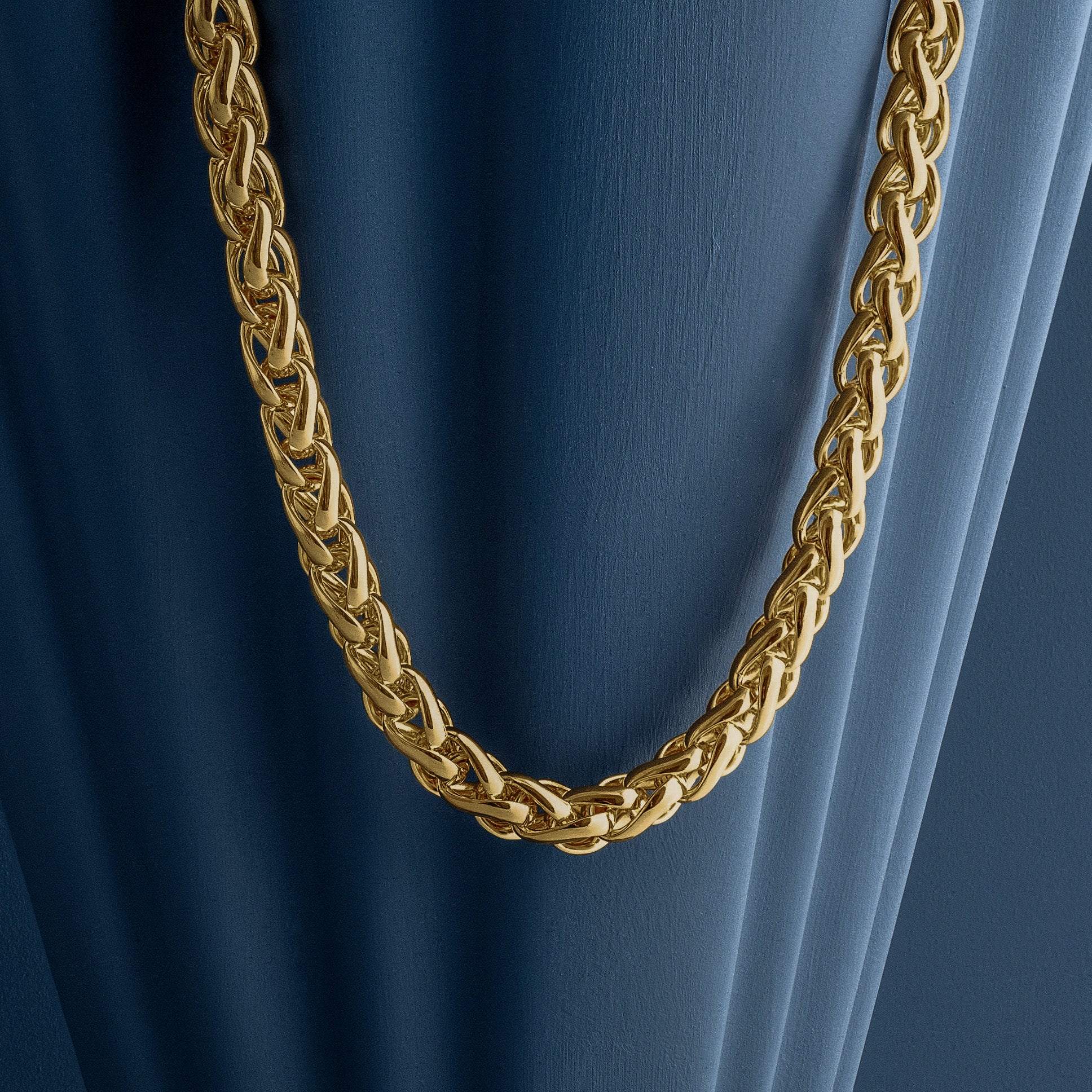 GOLD ROPE CHAIN NECKLACE