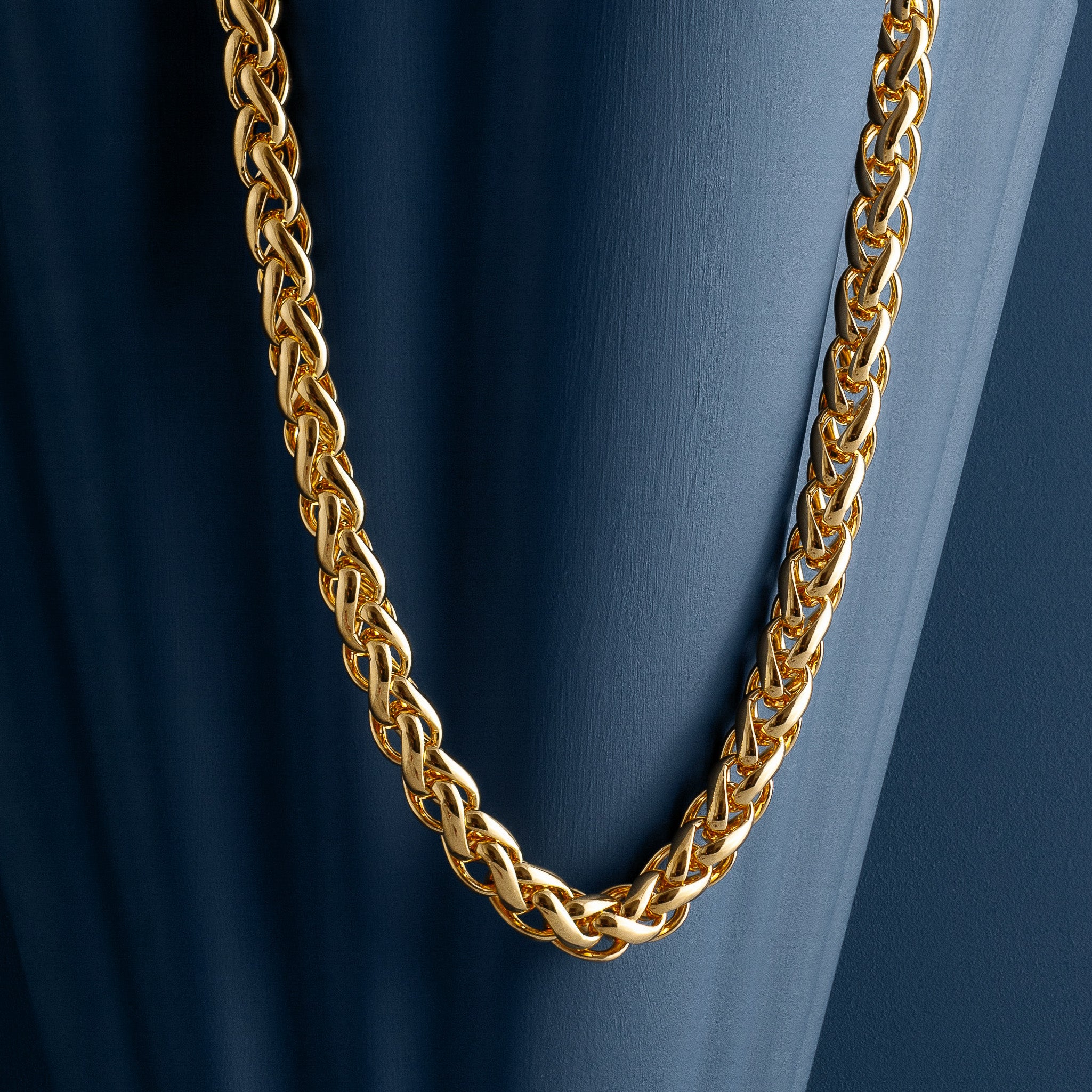 GOLD ROPE CHAIN NECKLACE