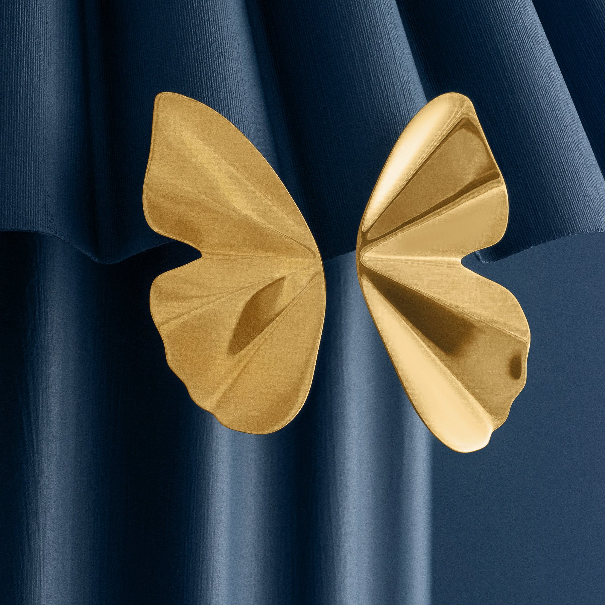 SILVER BUTTERFLY EARRINGS