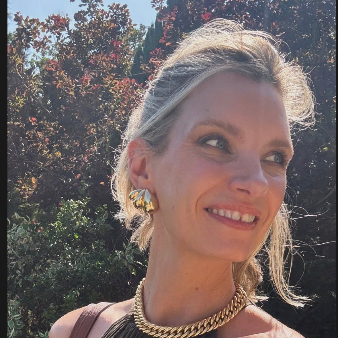 PUFFY WING EARRINGS