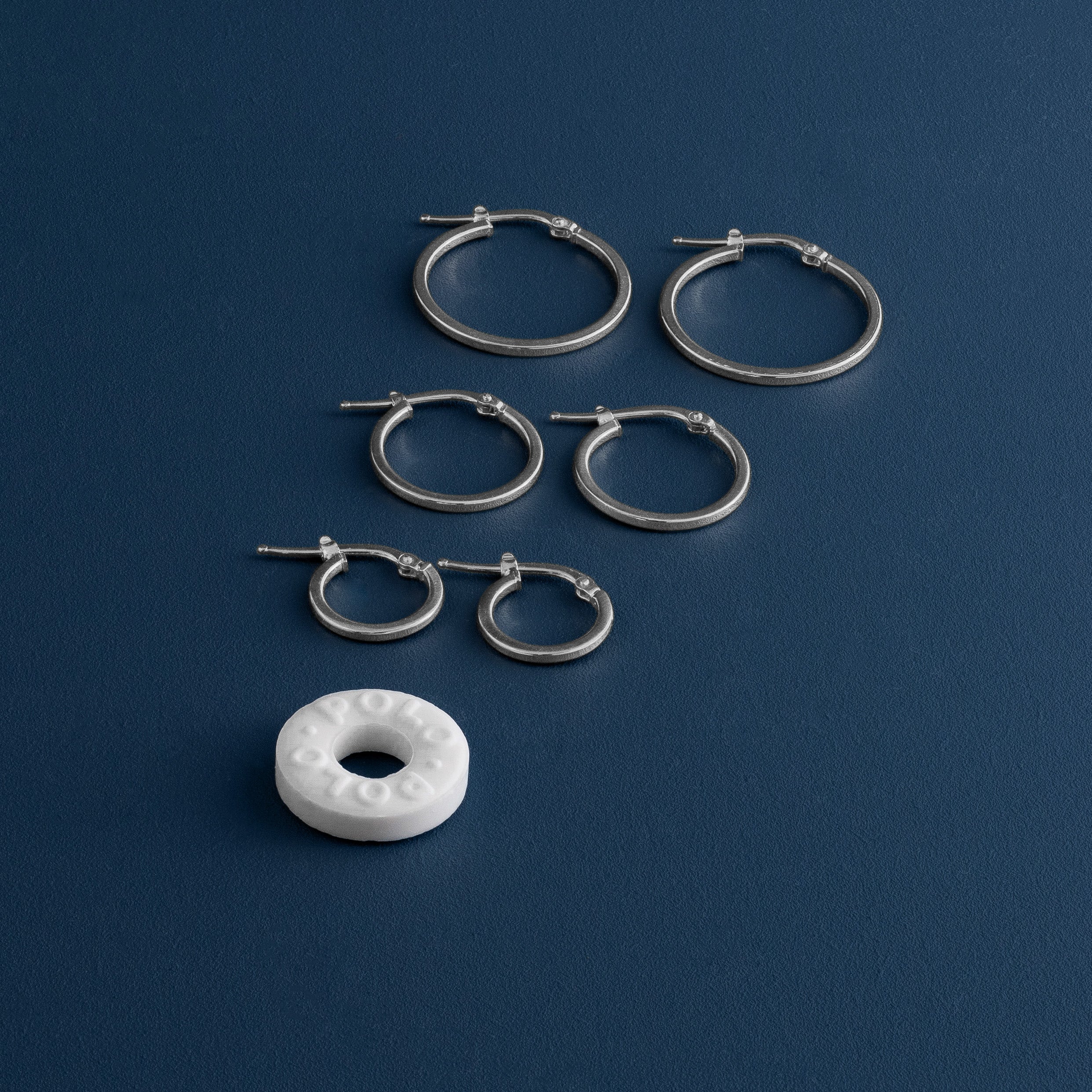 CLASSIC SILVER HOOP EARRINGS