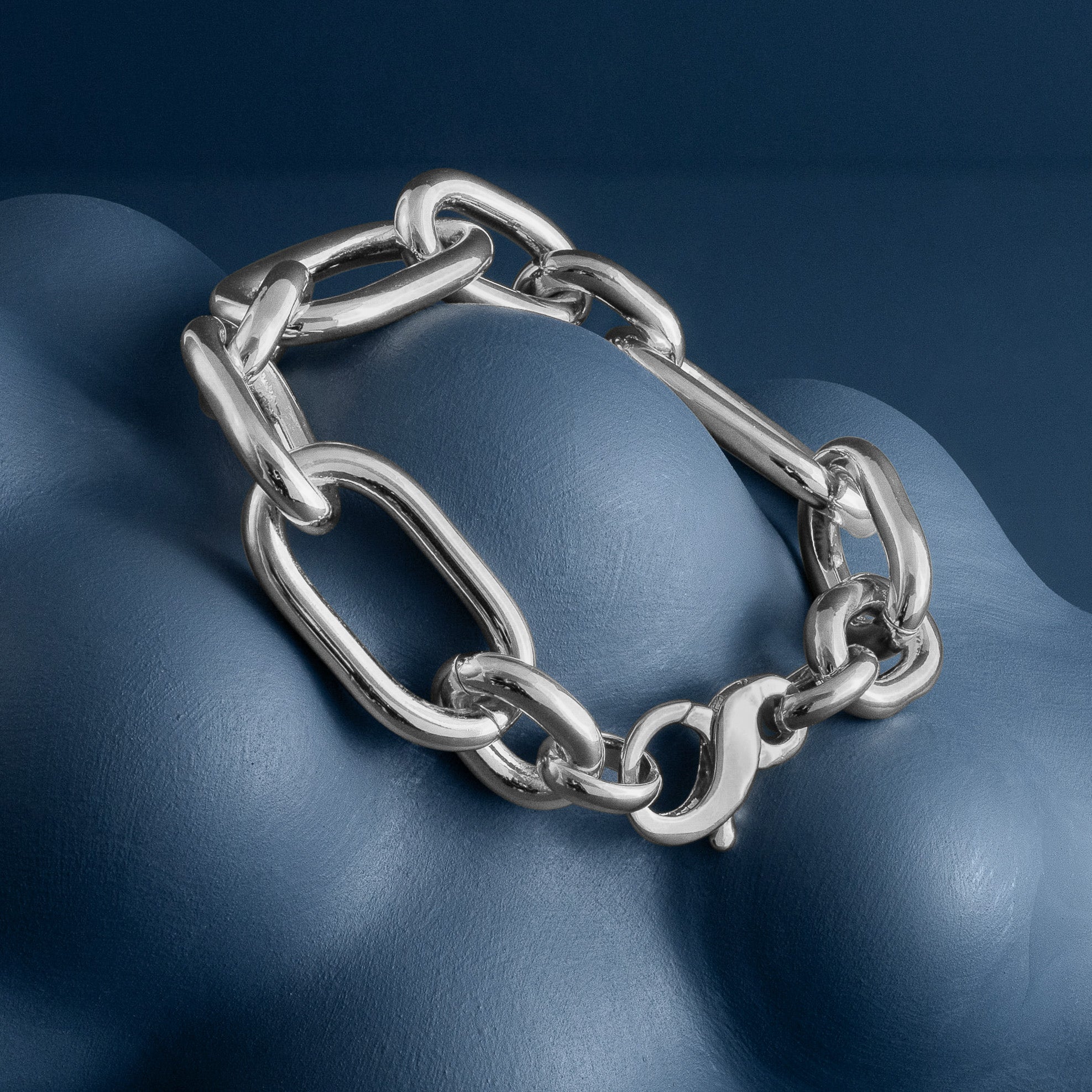 LARGE THICK SILVER CHAIN BRACELET