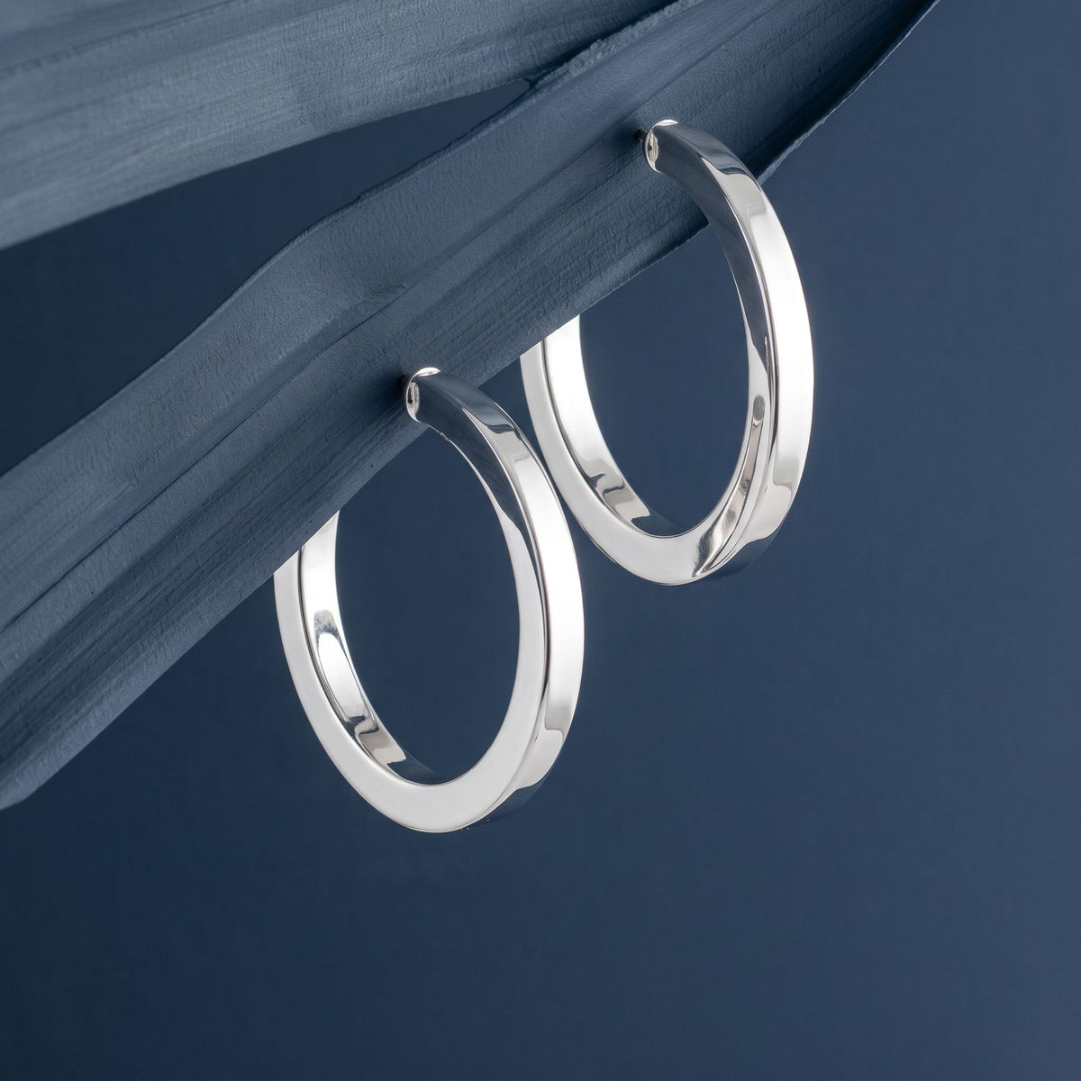 LARGE SQUARE EDGE SILVER HOOP EARRINGS