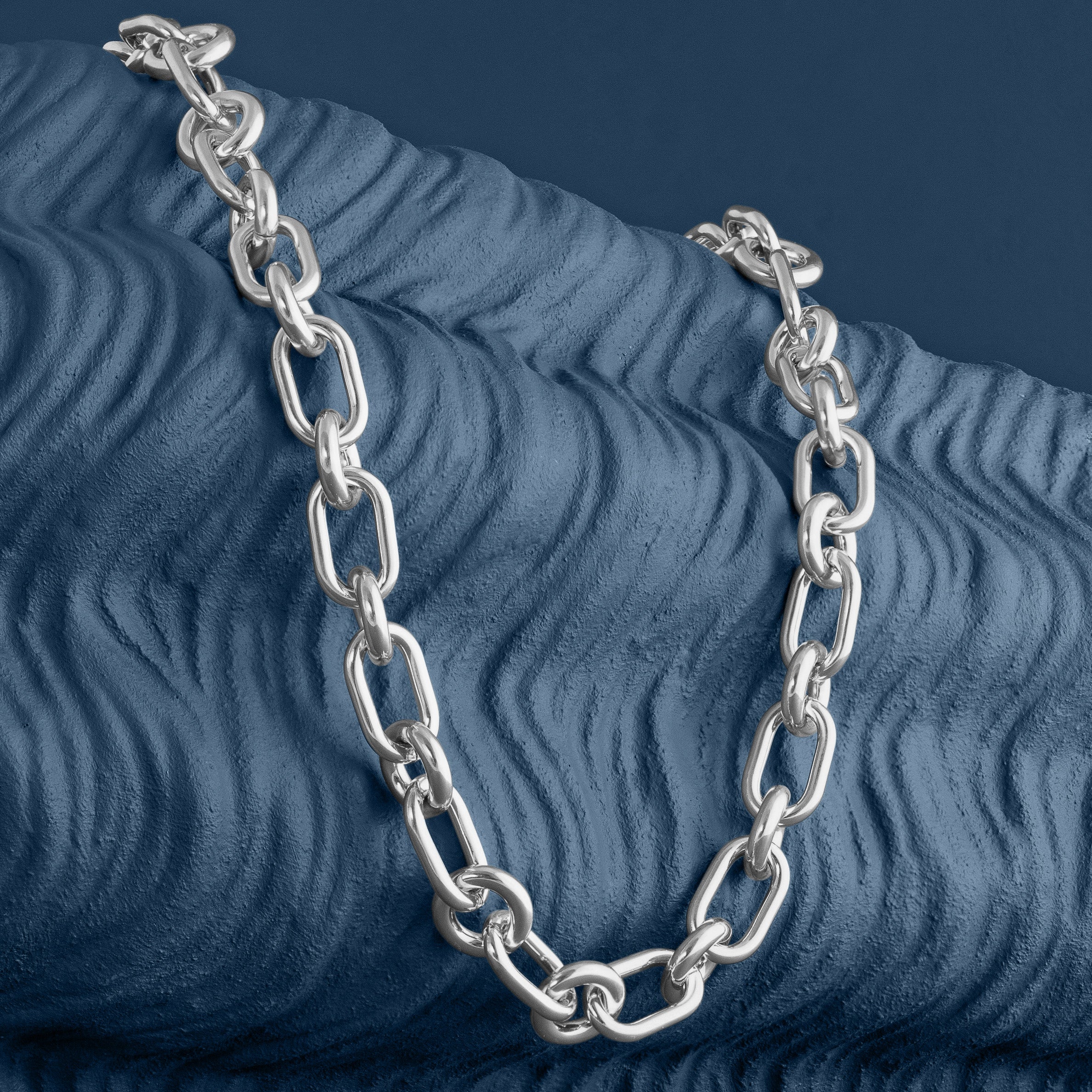 MIXED LINK CHAIN NECKLACE
