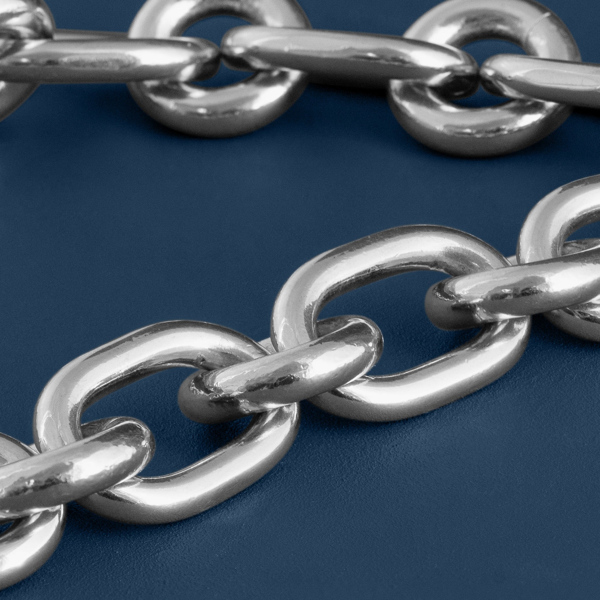 LARGE SILVER MIXED LINK CHAIN NECKLACE