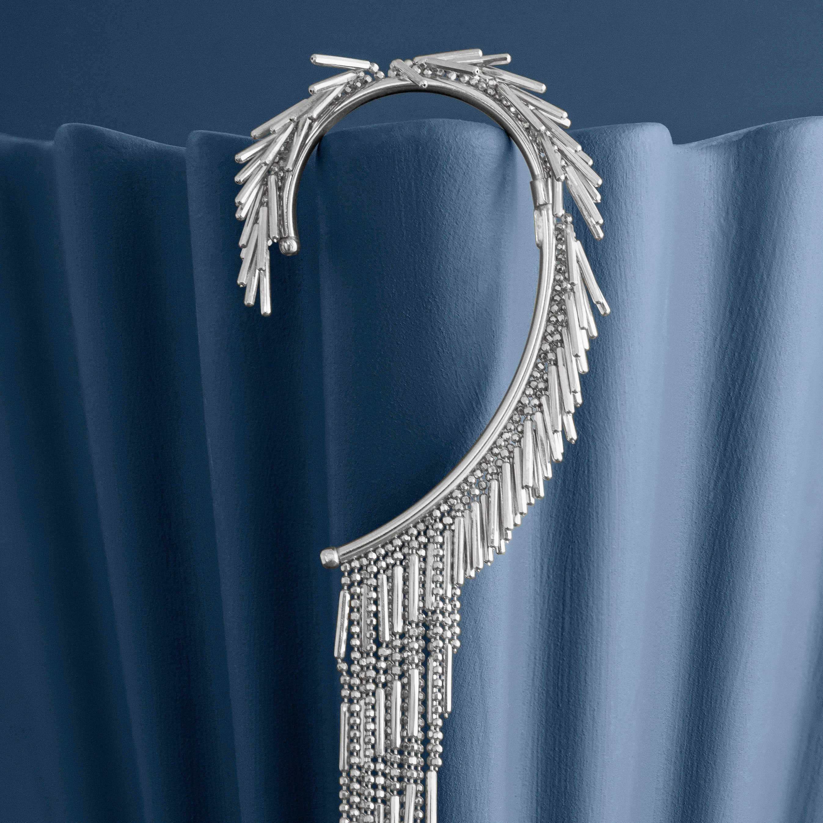 SILVER TASSEL EAR CUFF
