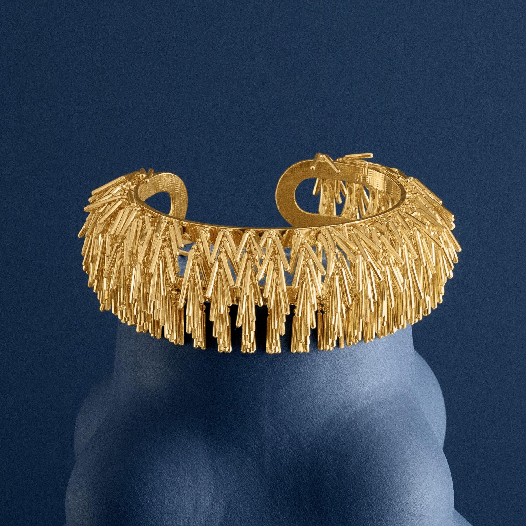 LARGE GOLD TASSEL CUFF