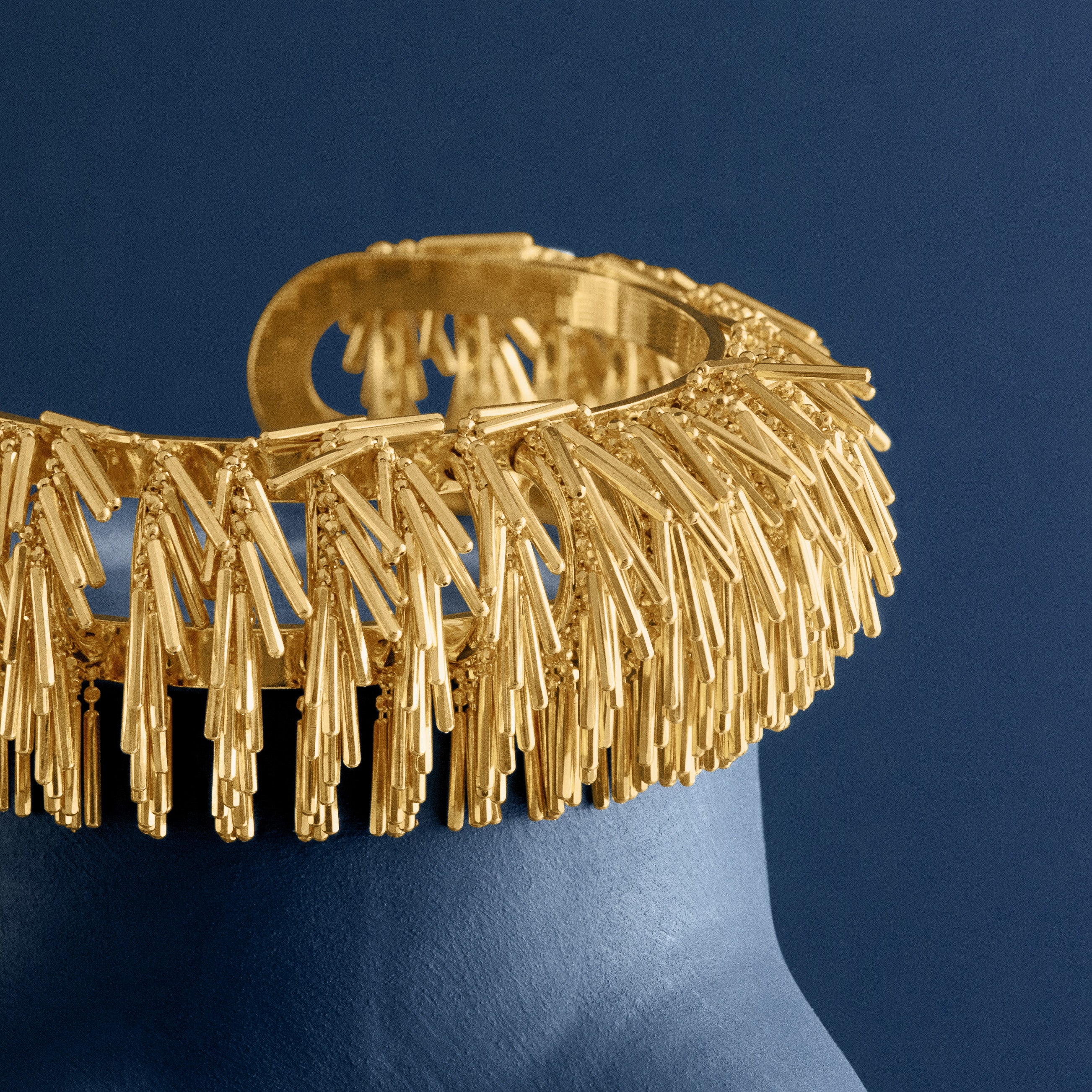 LARGE GOLD TASSEL CUFF