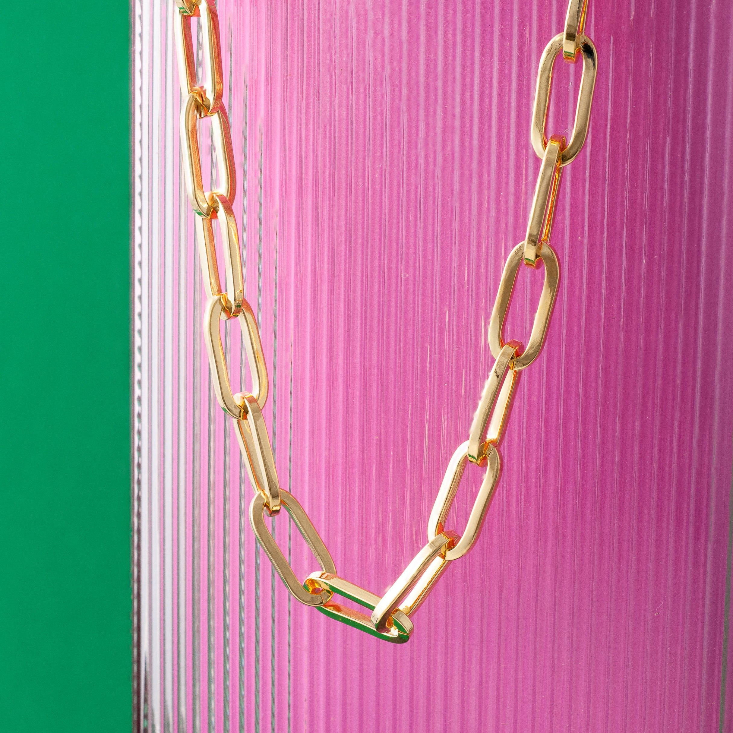 Gold Chunky Paper Chip Chain Necklace