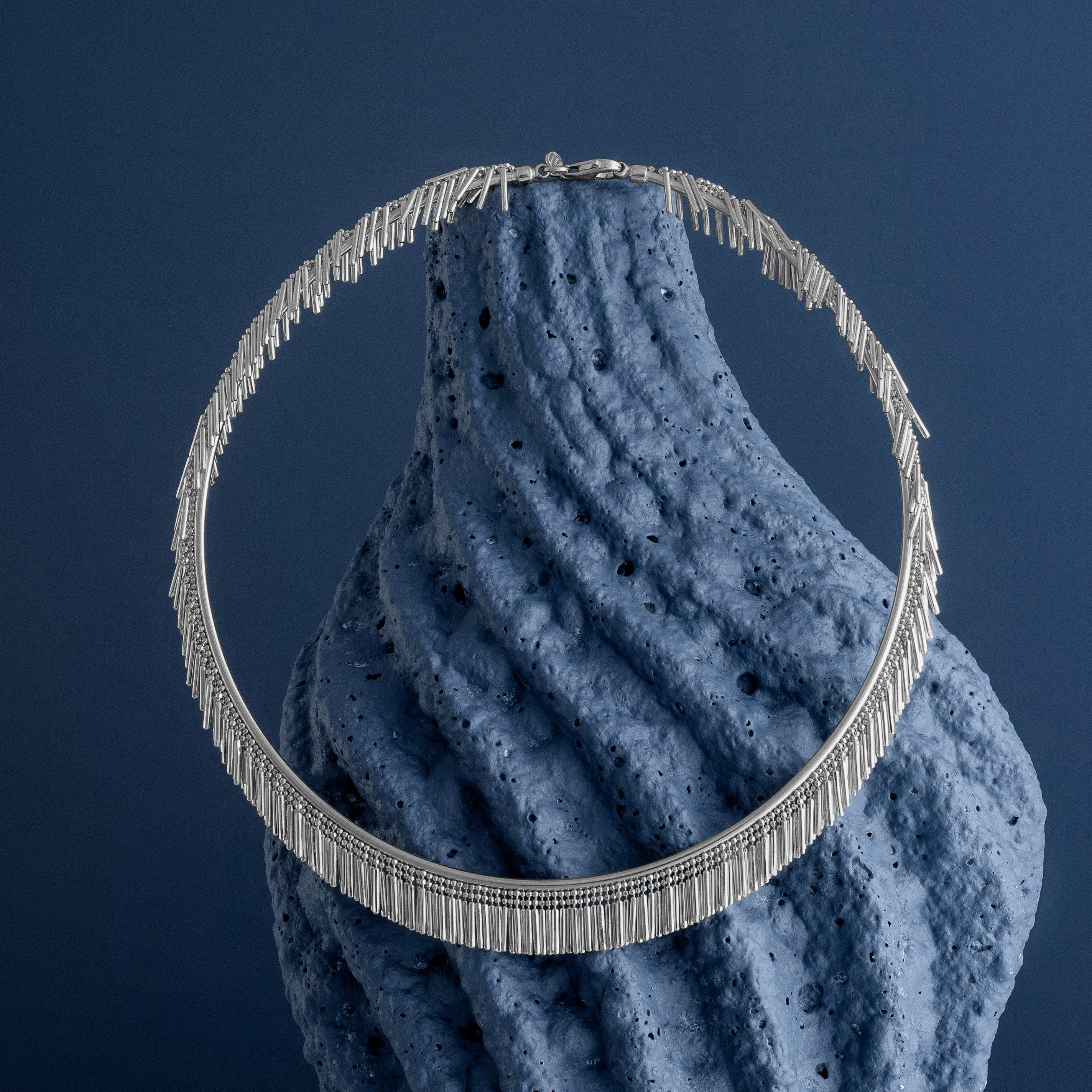 SILVER TASSEL CHOKER