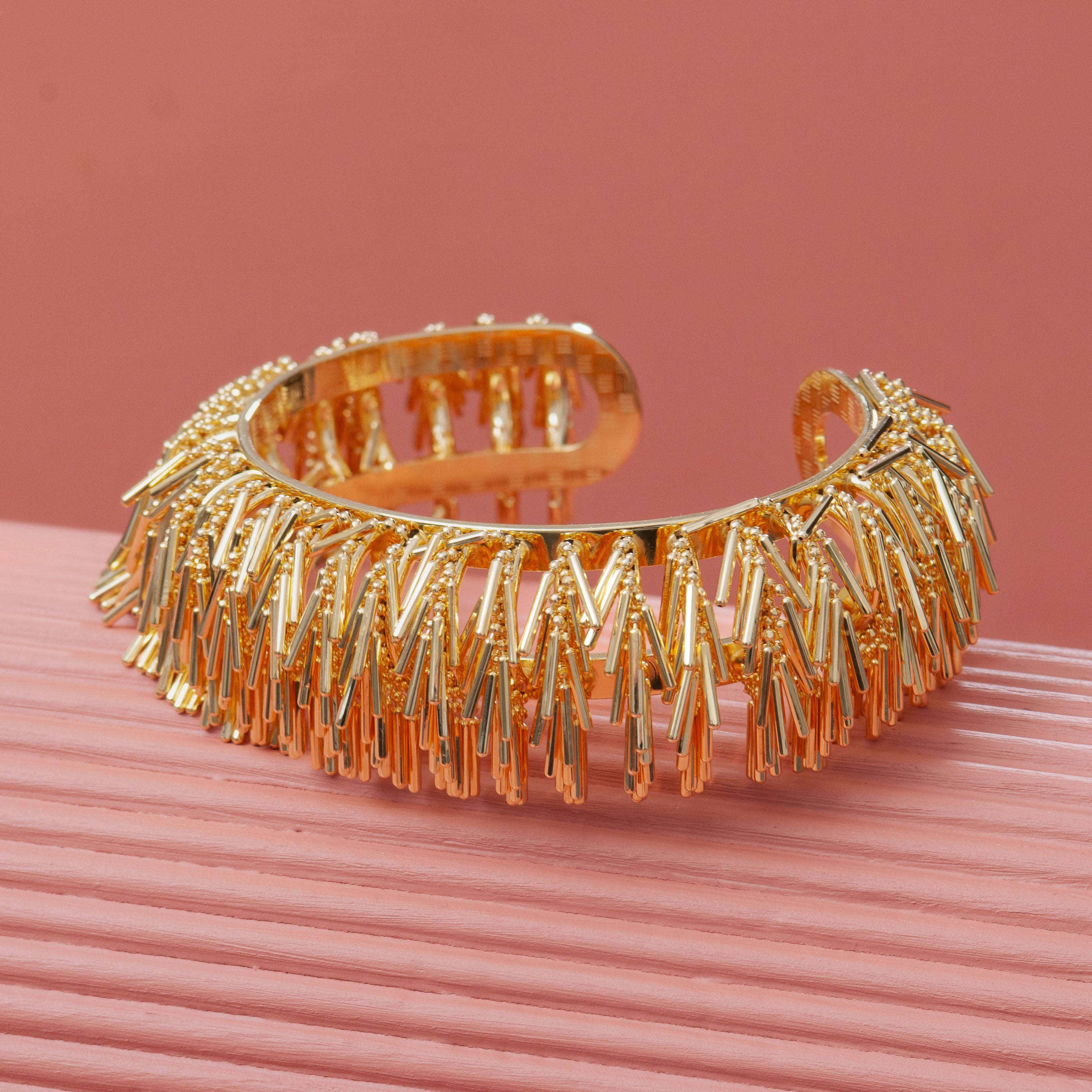 LARGE GOLD TASSEL CUFF