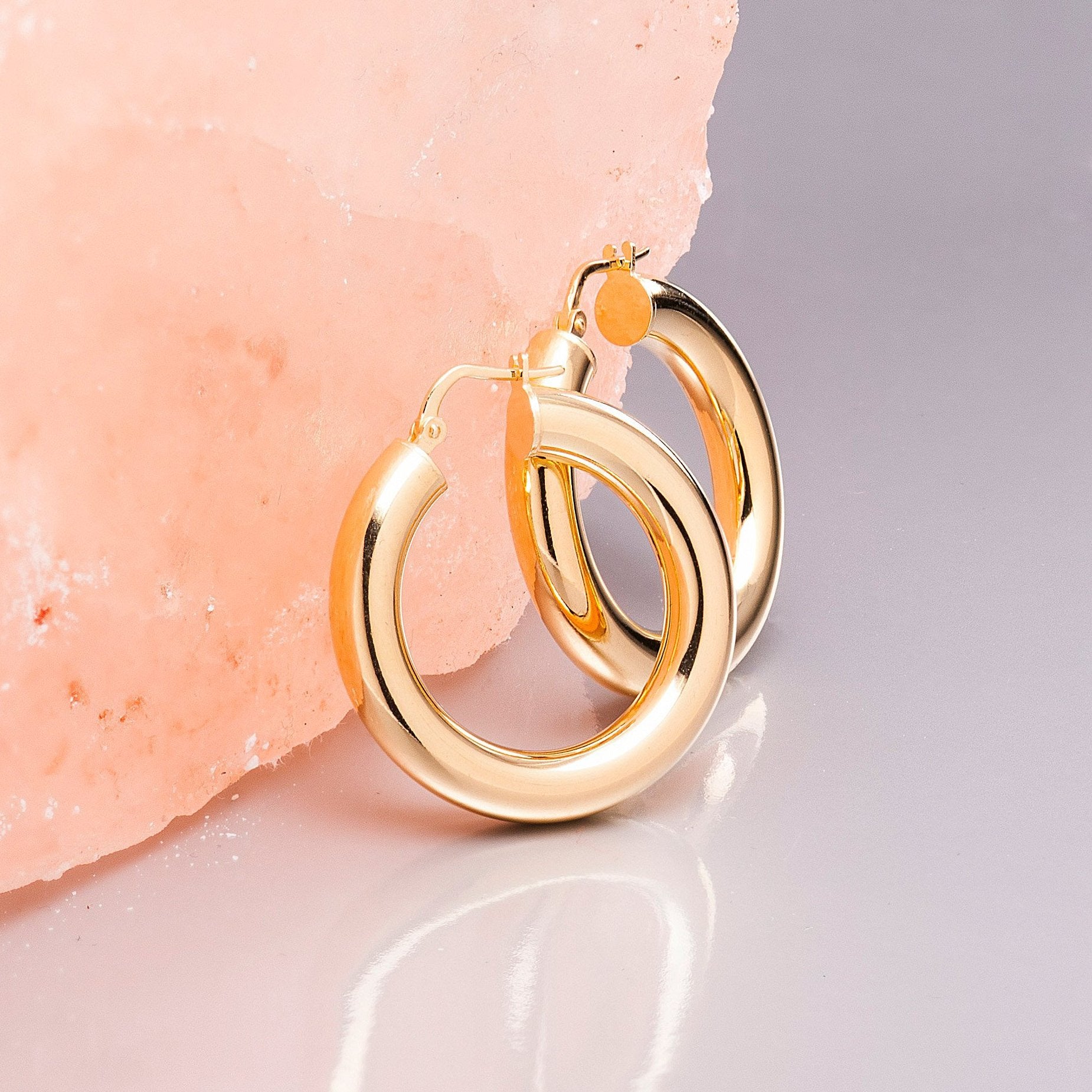 THICK GOLD HOOP EARRINGS