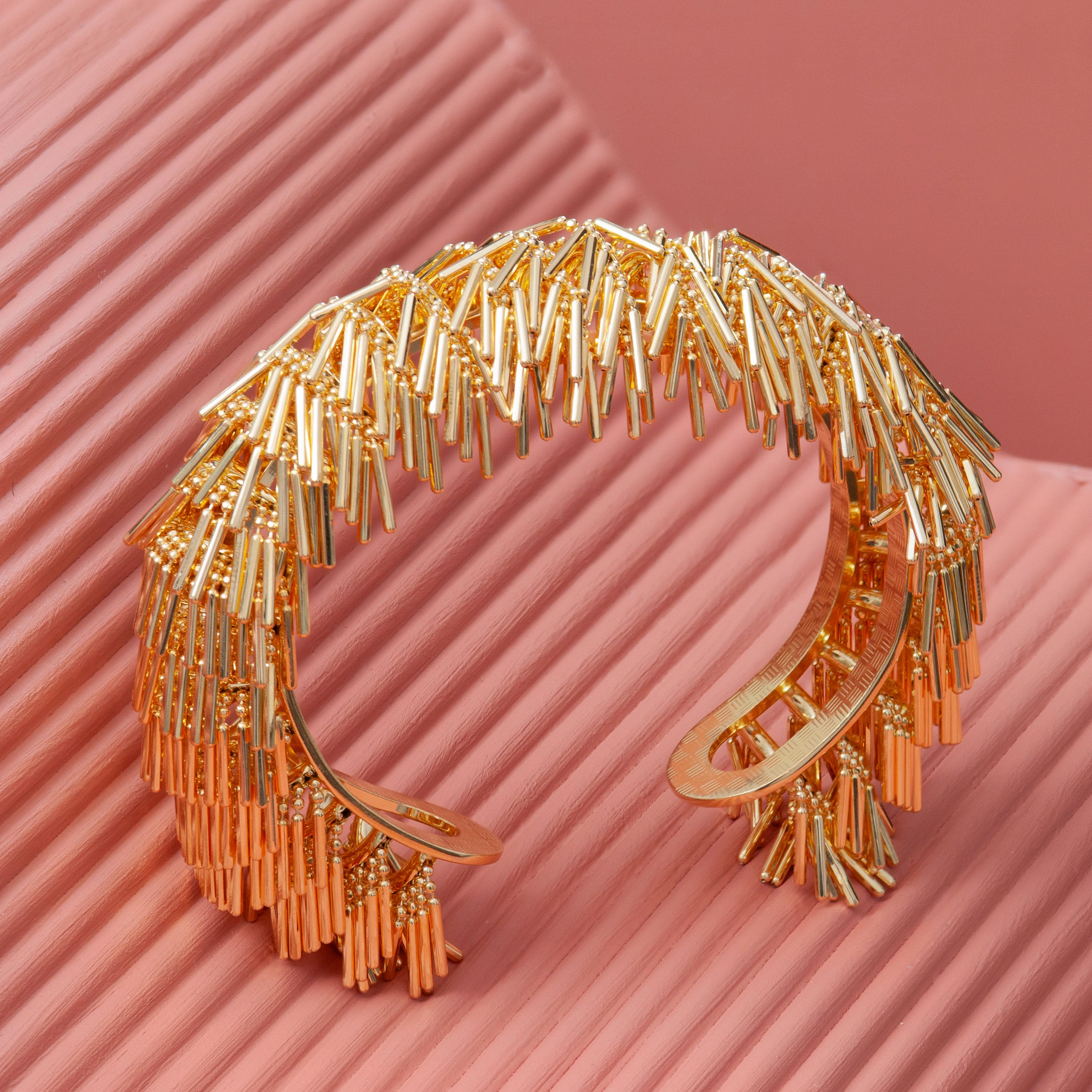 LARGE GOLD TASSEL CUFF