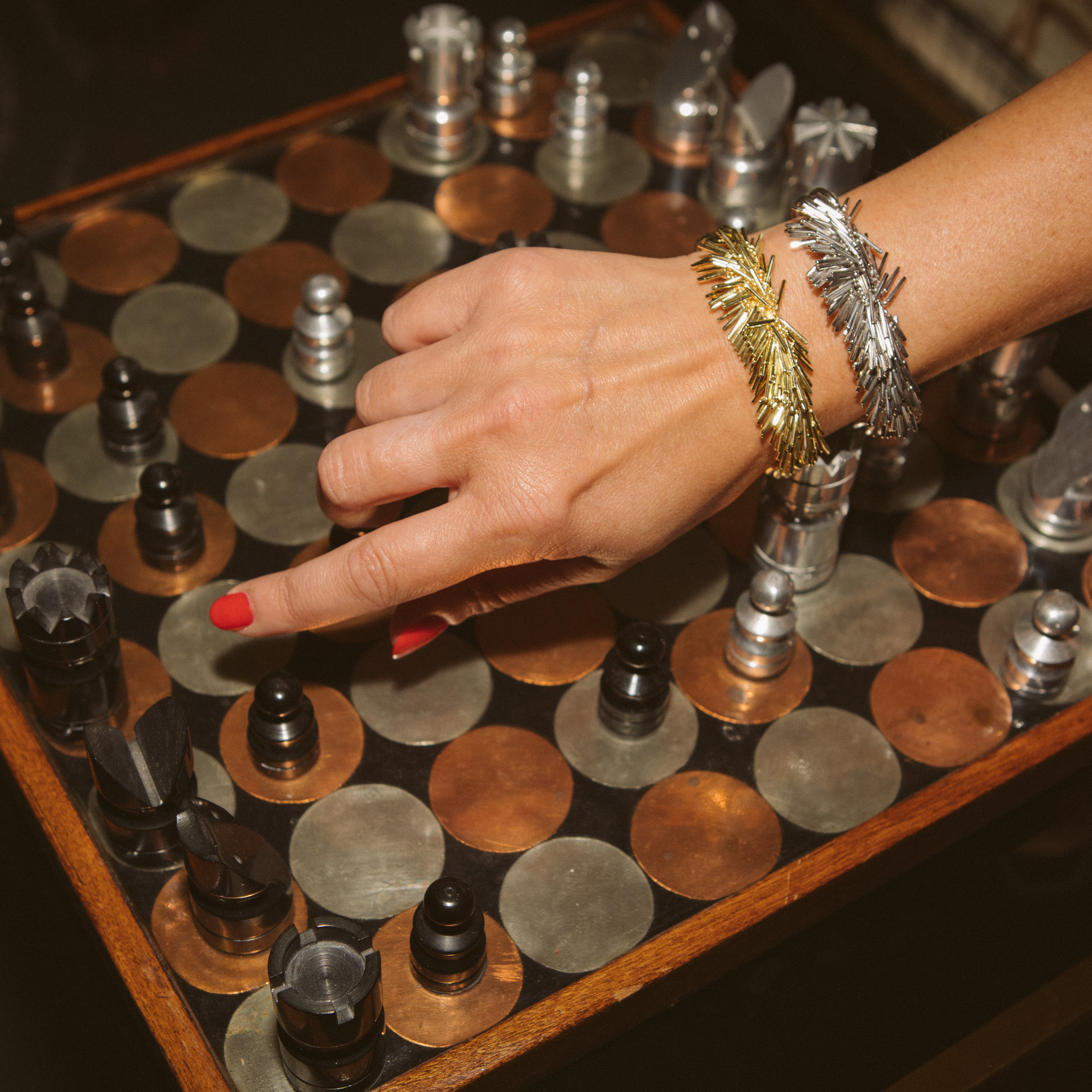 SILVER TASSEL AND CHAIN BRACELET