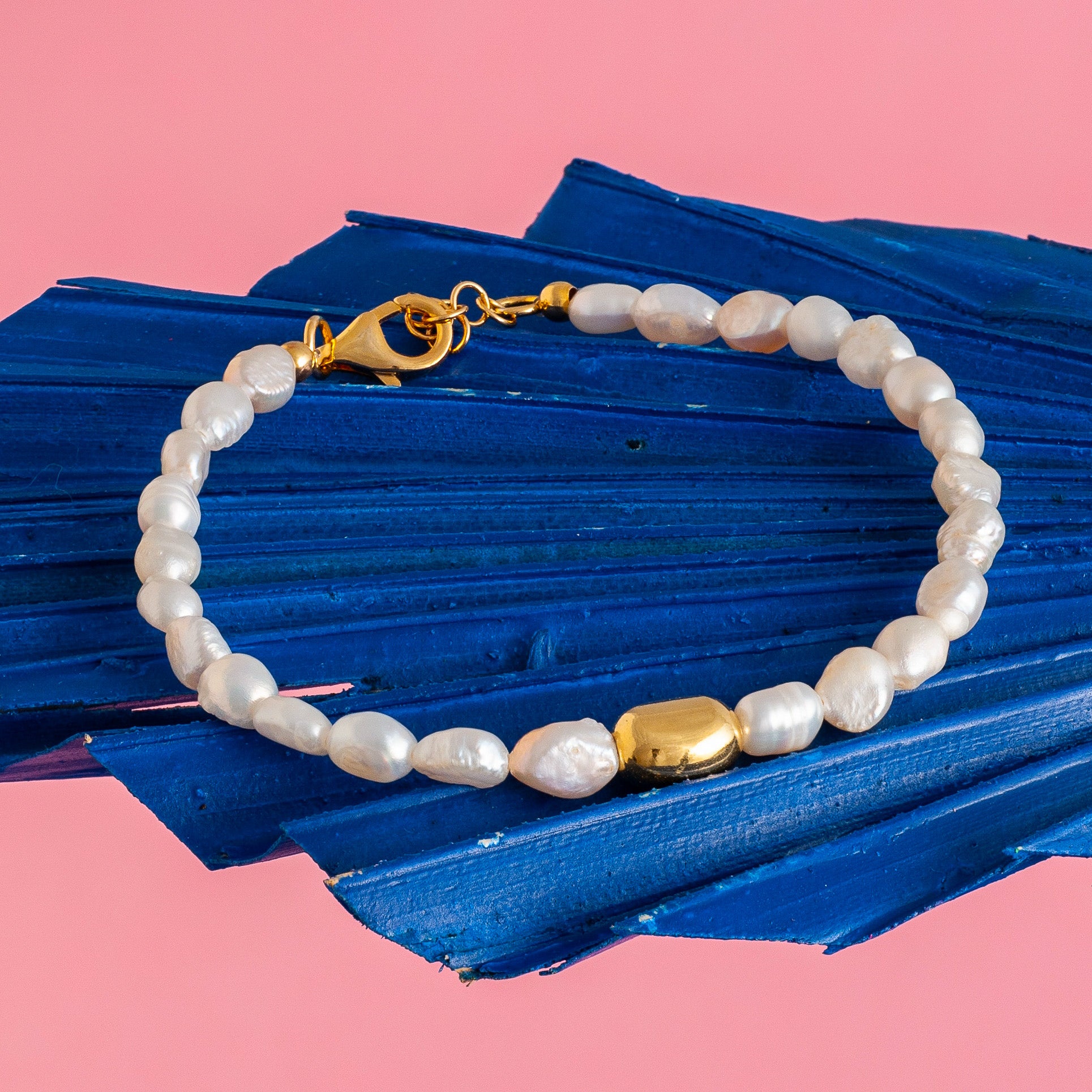 PEARL AND GOLD BEAD BRACELET