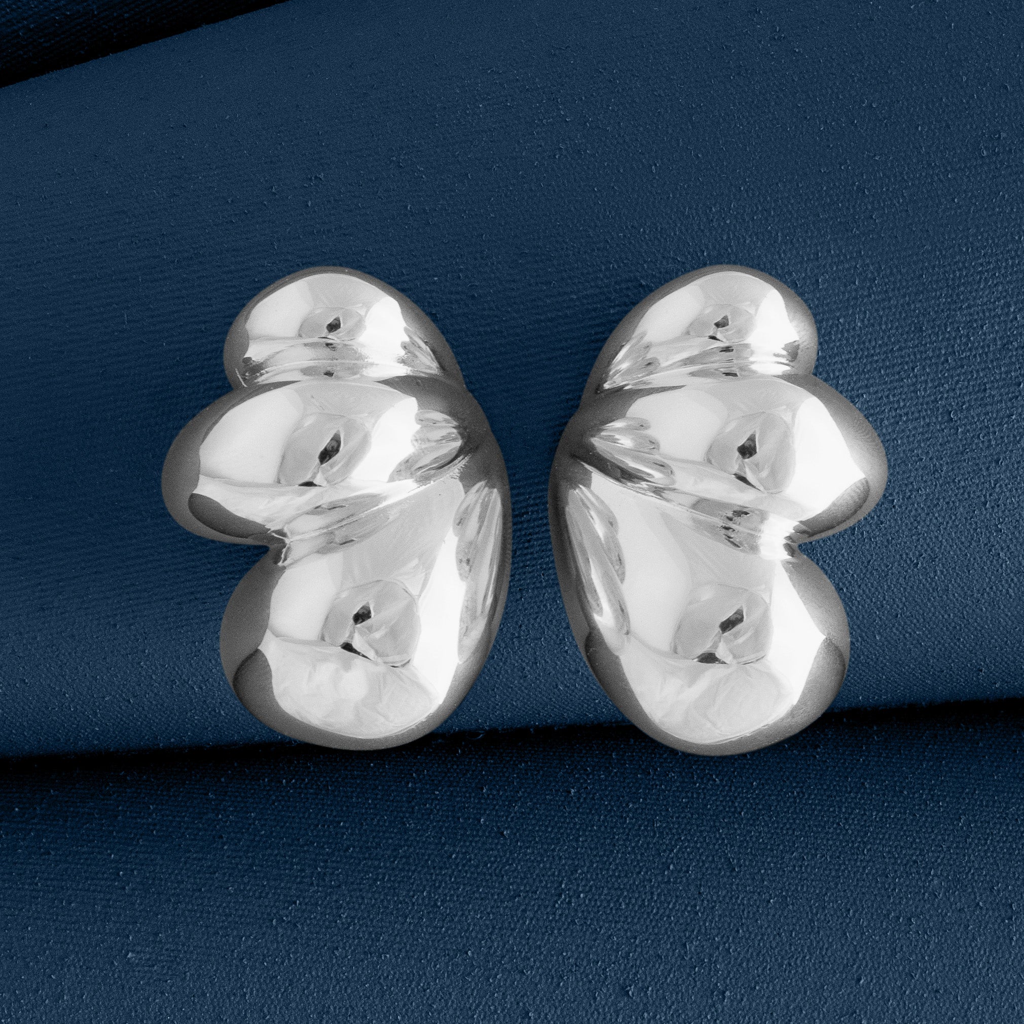 PUFFY WING EARRINGS