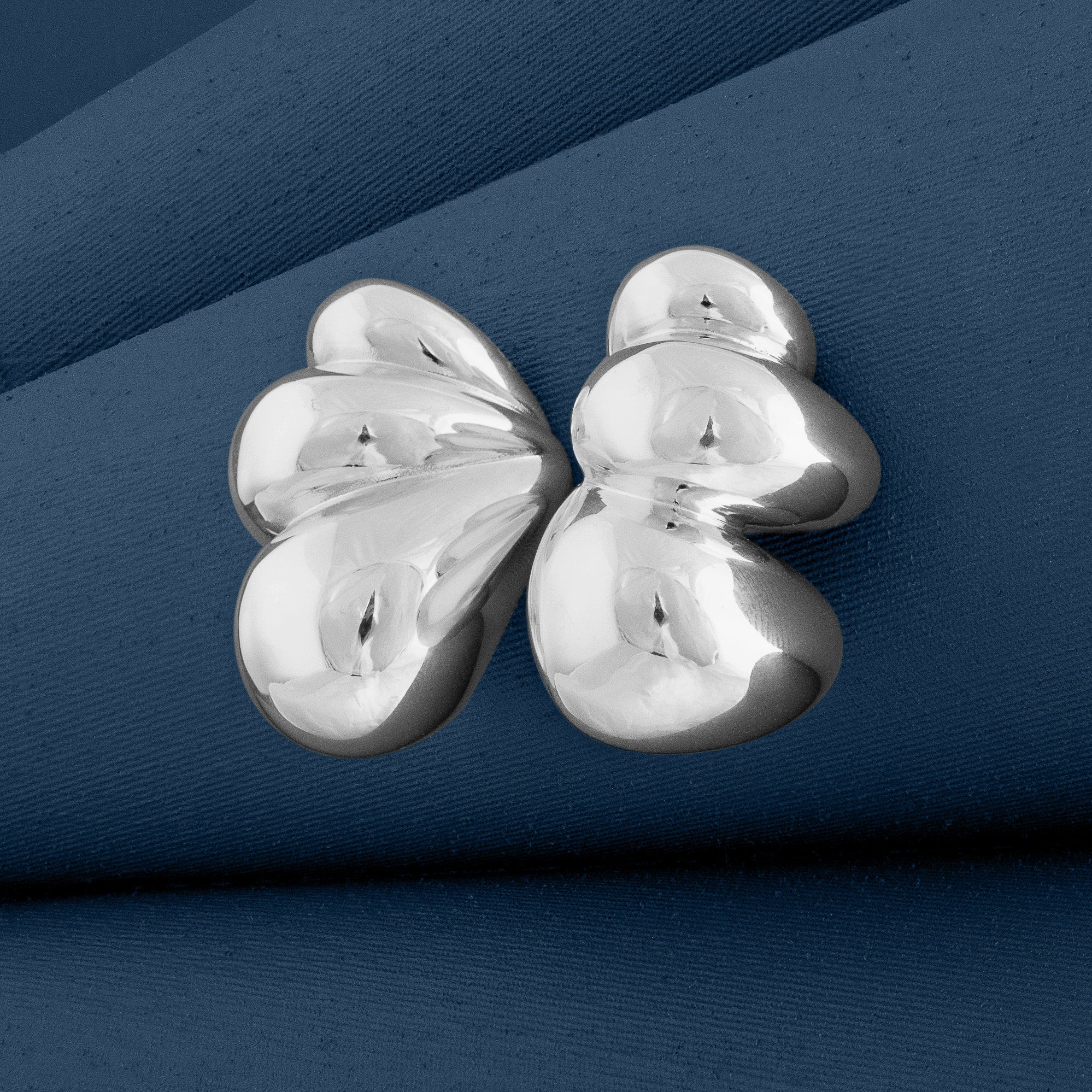 PUFFY WING EARRINGS