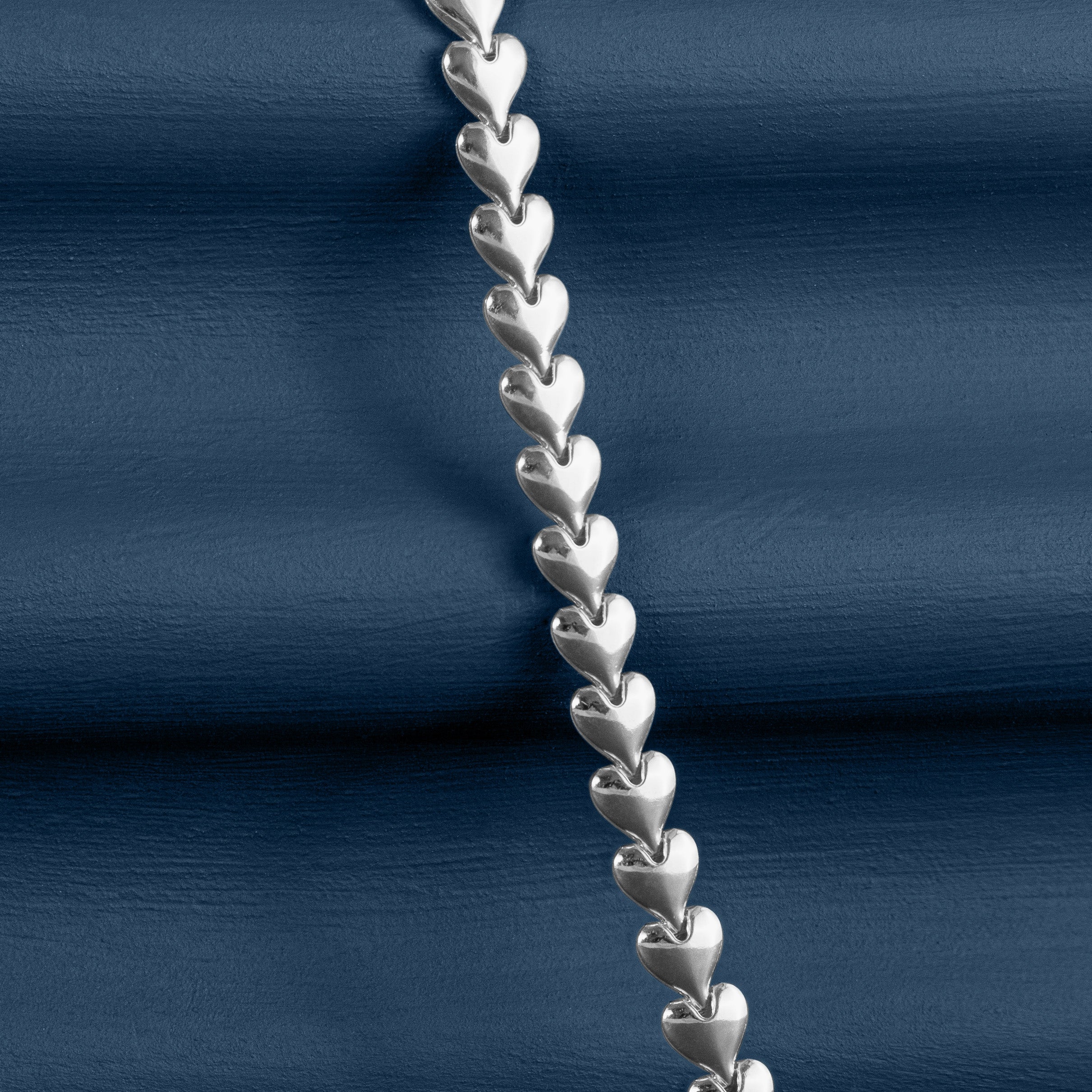 HEART CHAIN NECKLACE
