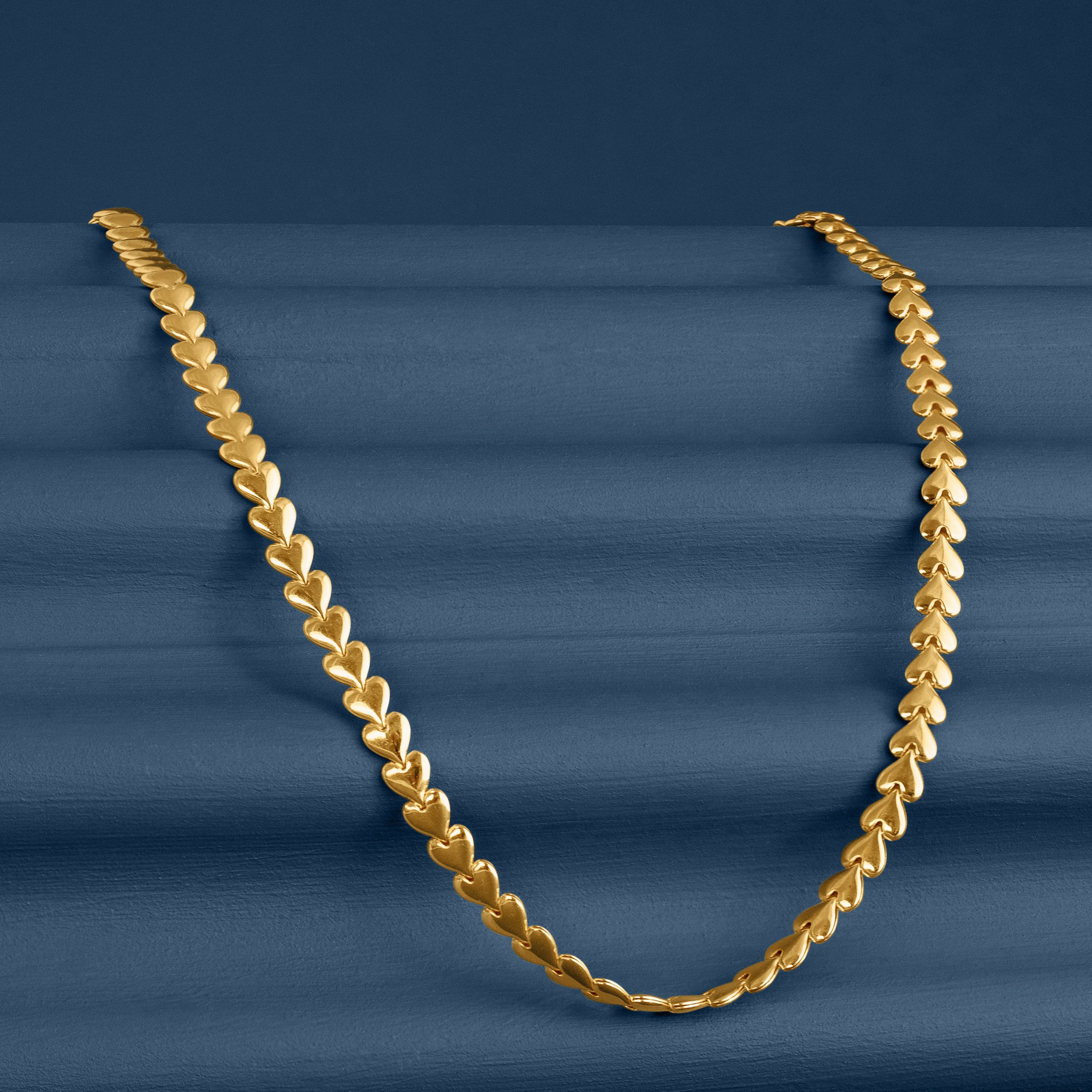 HEART CHAIN NECKLACE