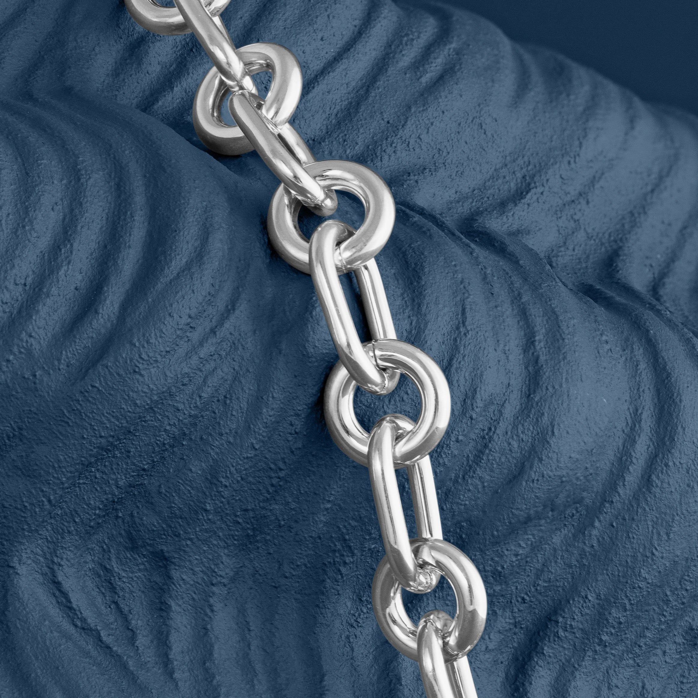 MIXED LINK CHAIN NECKLACE