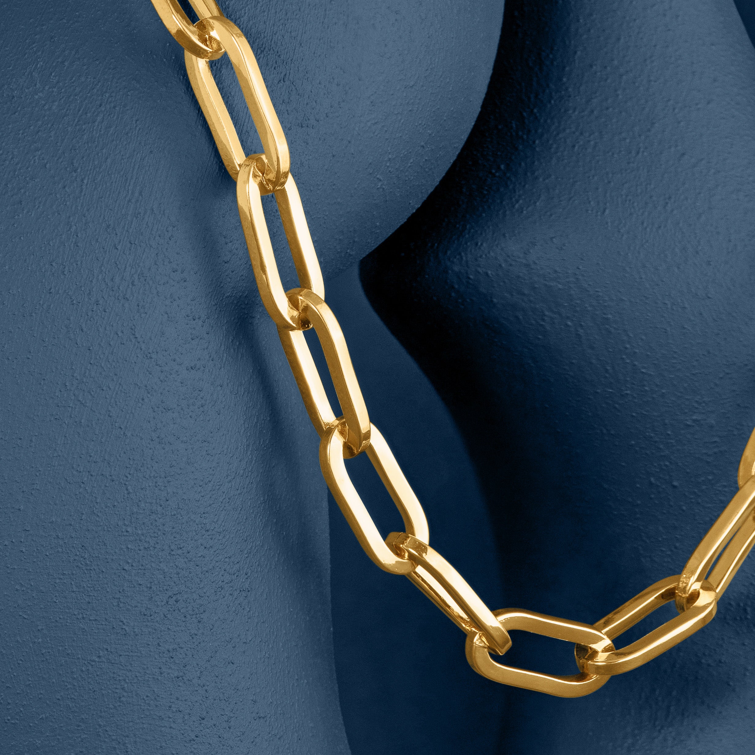 GOLD CHUNKY LONG LINK CHAIN NECKLACE
