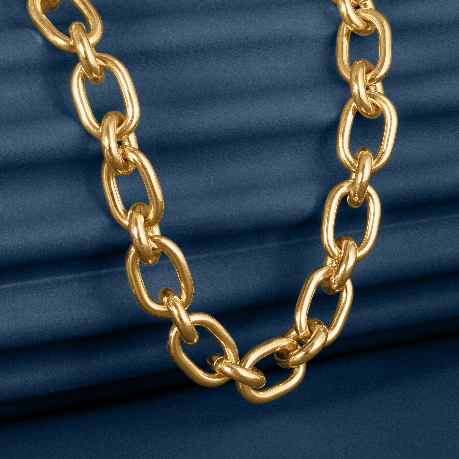 LARGE GOLD MIXED LINK CHAIN NECKLACE