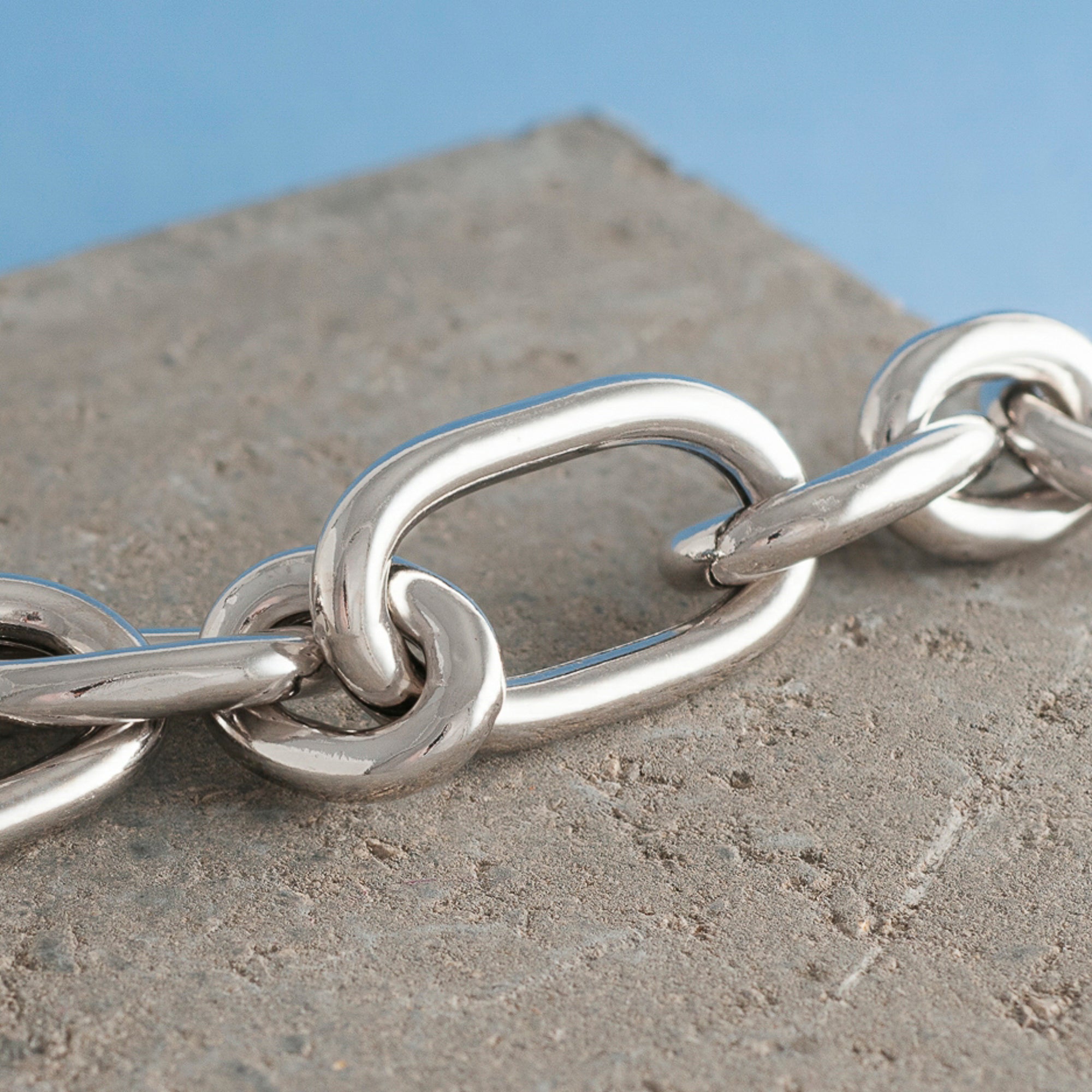 LARGE THICK SILVER CHAIN BRACELET